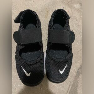 Nike Kids Black Mary Jane-Style Velcro Sneakers with White Swoosh